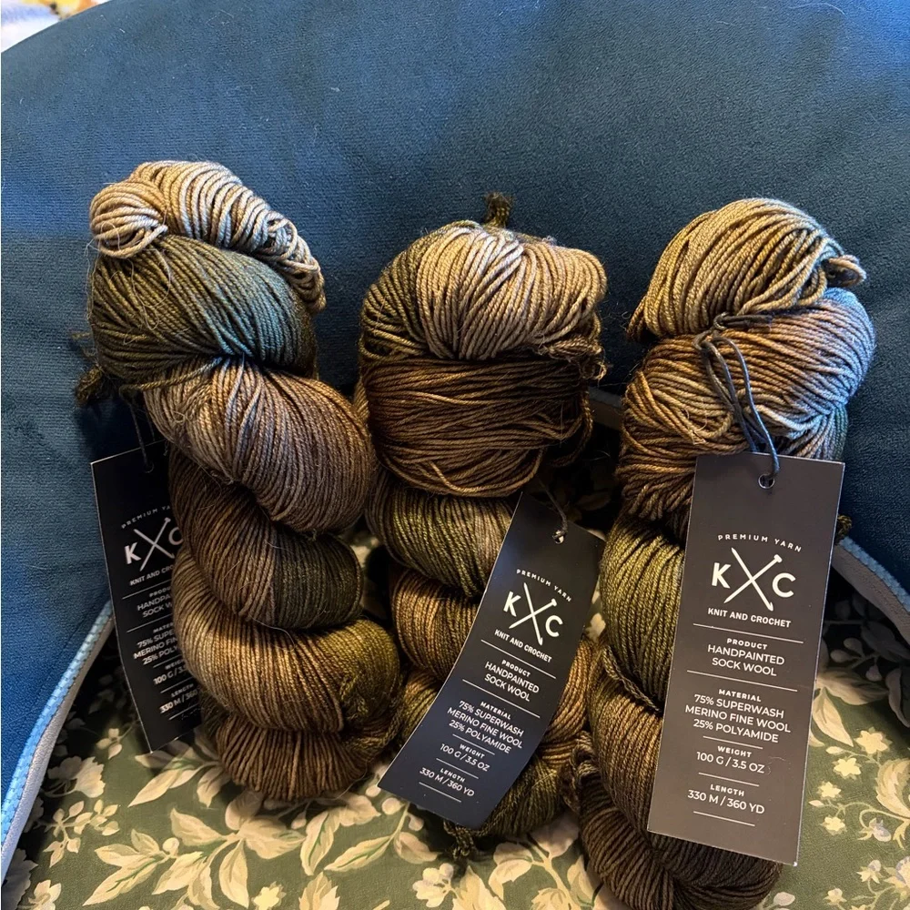 Joann’s KVC Premium hand painted wool Yarn in green Earth Tones new price for 3 - Picture 2 of 5